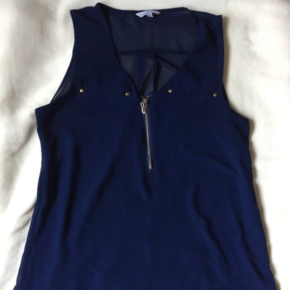 Navy Blue Tank Top With Zipper - Picture 3 of 3